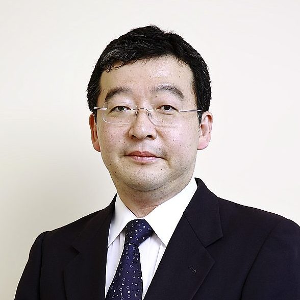 演者